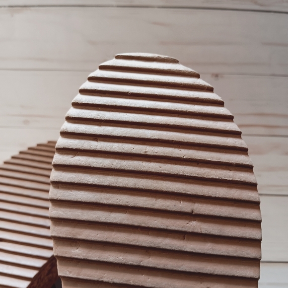 Unity In Diversity| Fanny Wedge Sandal EU 41/US 10 Brown Leather Circular Cutout - Picture 4 of 15